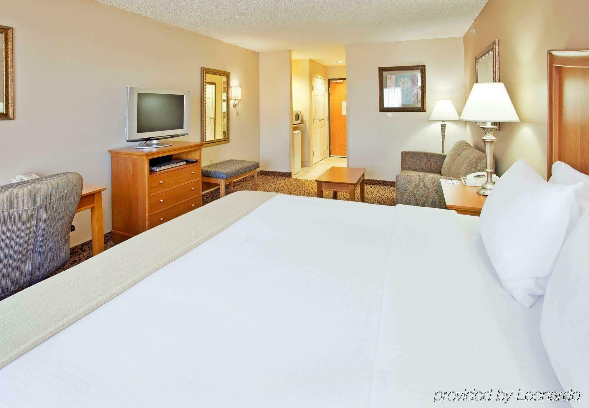 Holiday Inn Express Hastings By Ihg Rom bilde